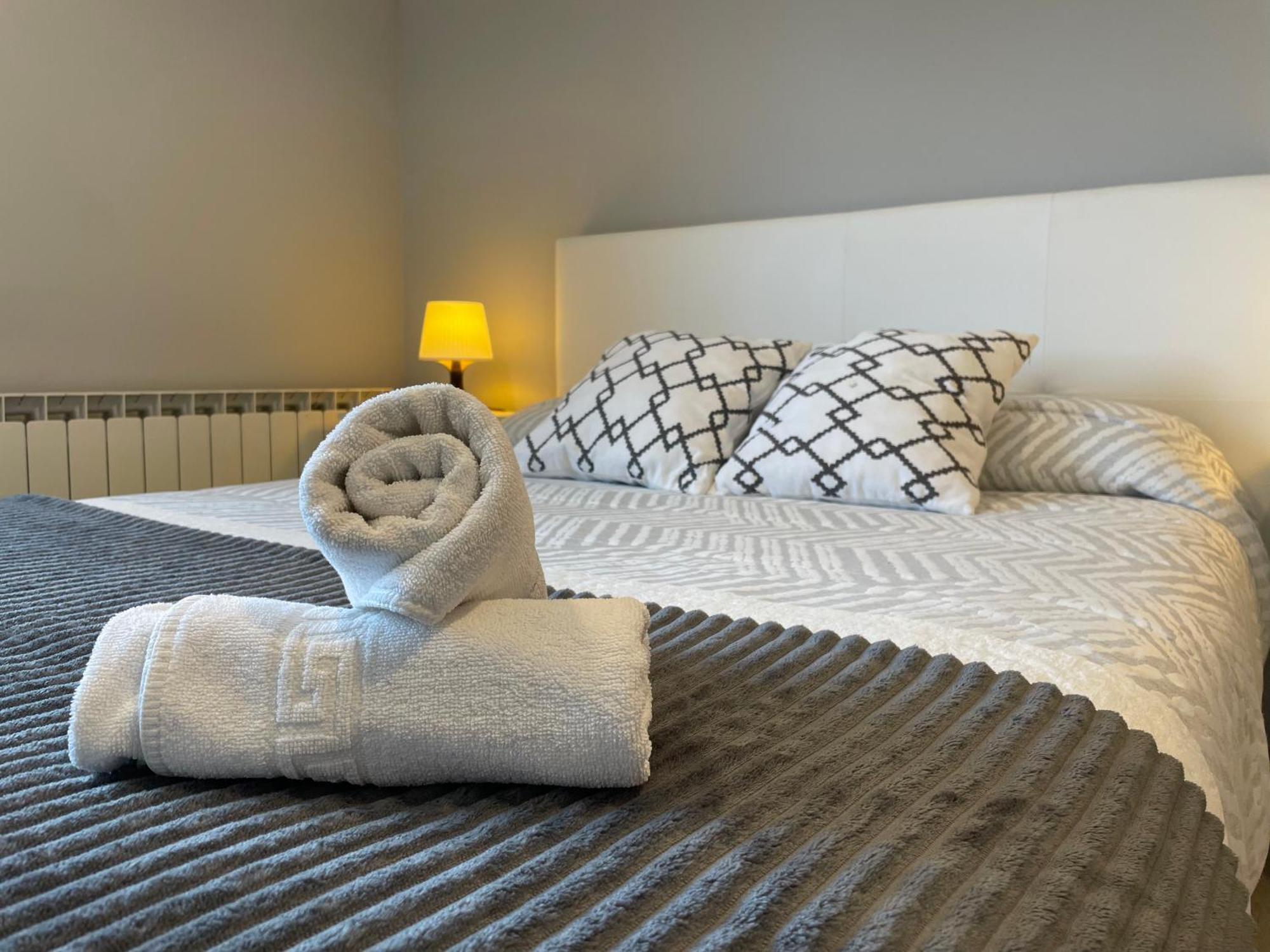 Apartamentos Montejurra Ayegui Dış mekan fotoğraf