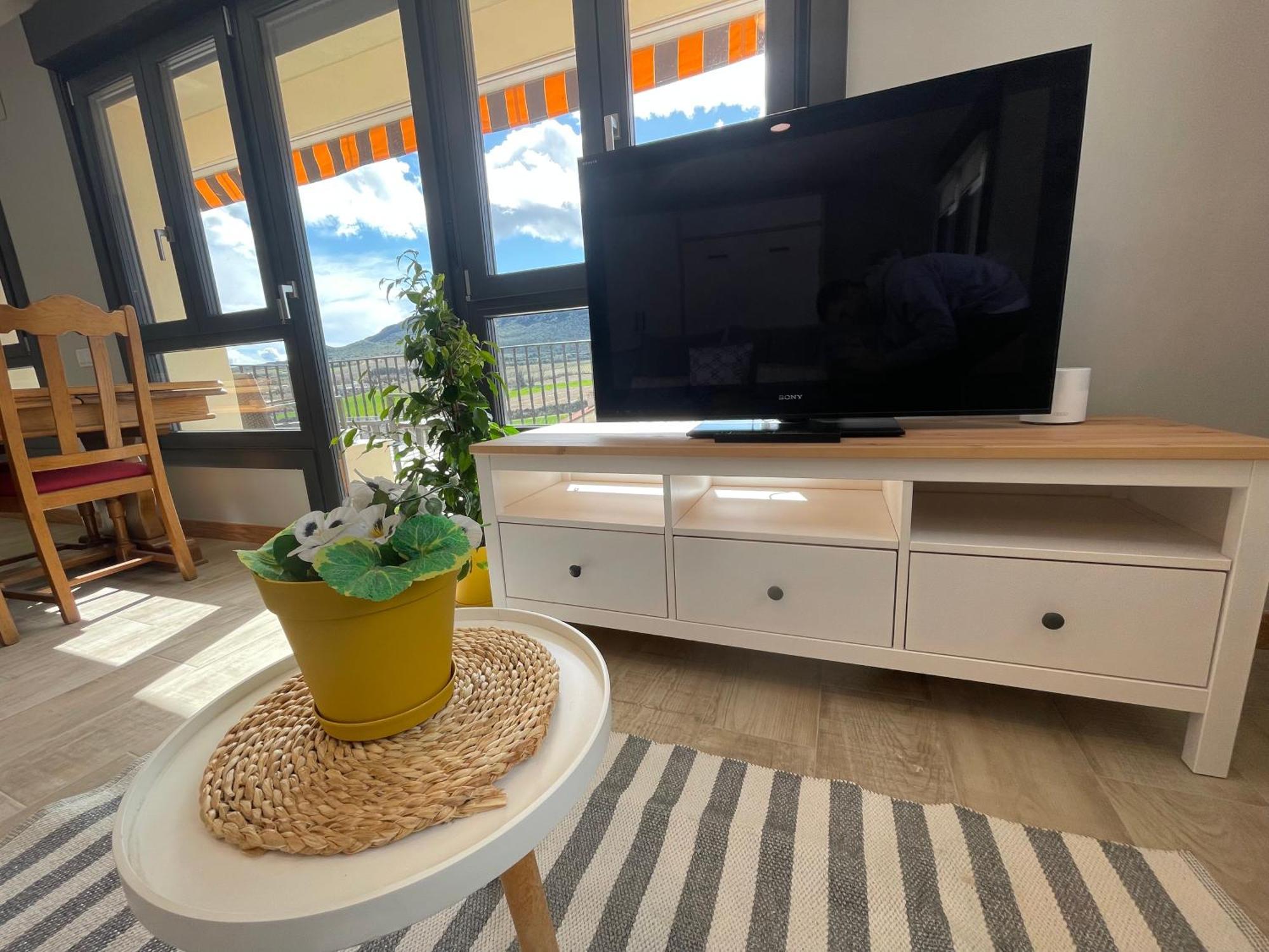 Apartamentos Montejurra Ayegui Dış mekan fotoğraf